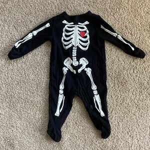 Old Navy Baby Skeleton Footie Halloween